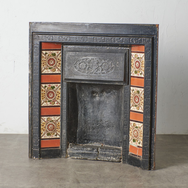 アンティーク マントルピース (インサート暖炉飾り) - Rocca